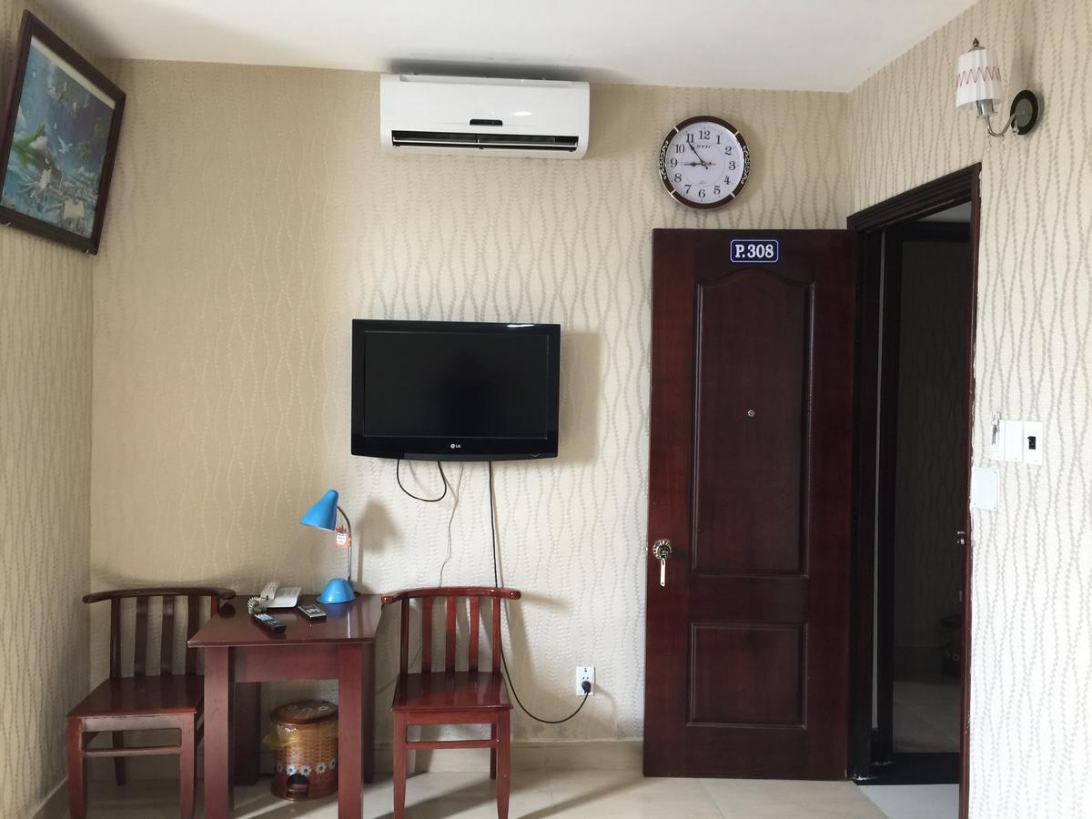 My Le Hotel Буонметхуот Экстерьер фото